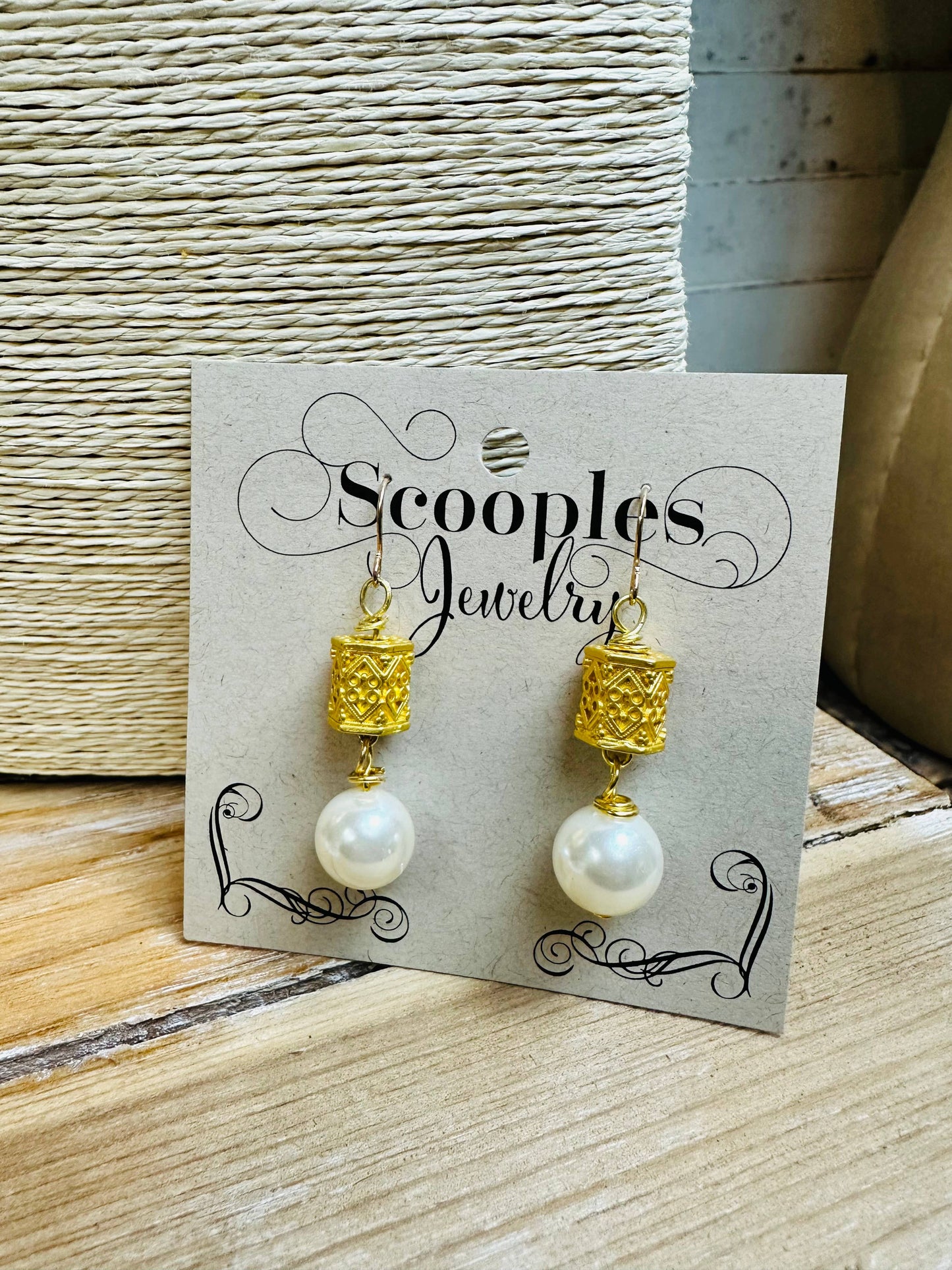 Gold Filigree Pearl - Earrings