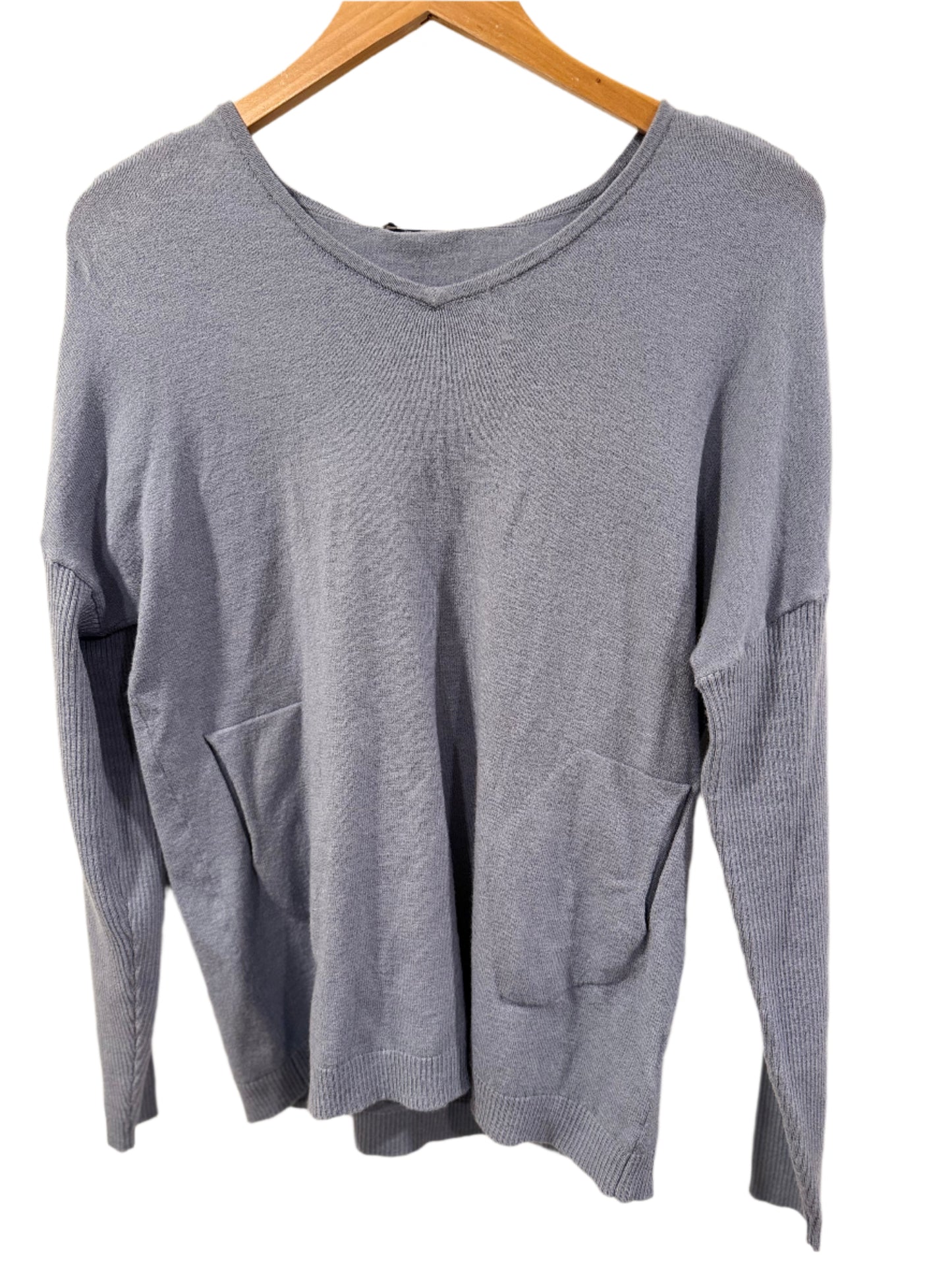 Carre Noir Dolman Sleeve Pocket Sweater