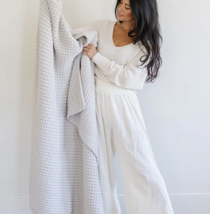 Waffle Knit Throw