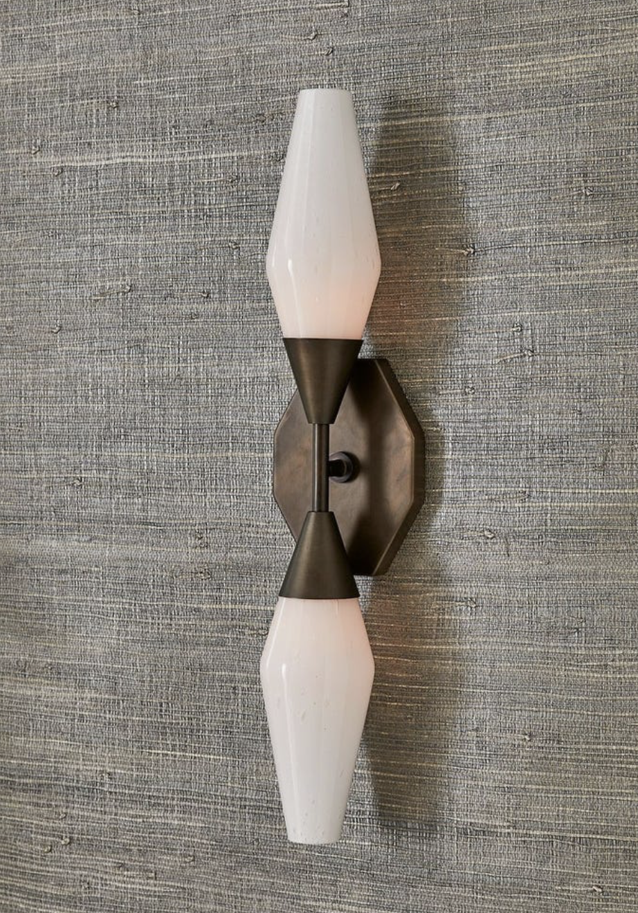 Agapanthus, 2 Lt Sconce - Bronze