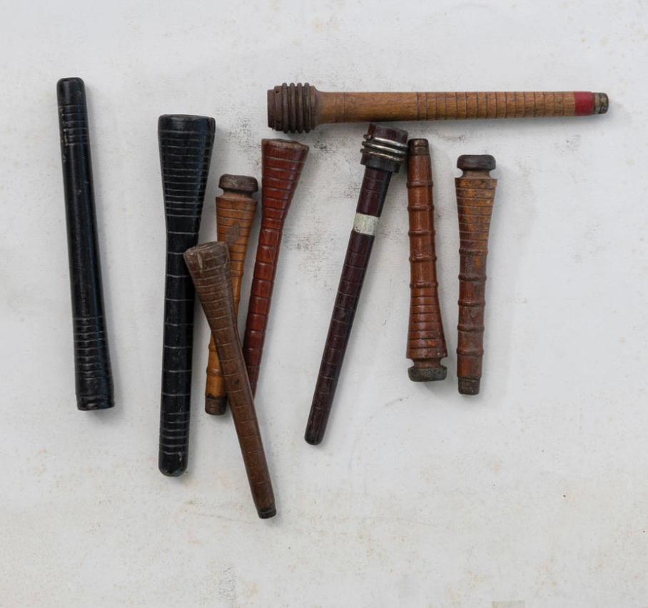 s/3 Wood & Metal Bobbins