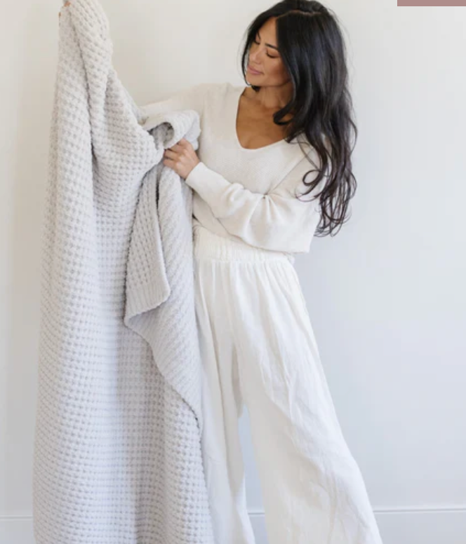 Waffle Knit Throw
