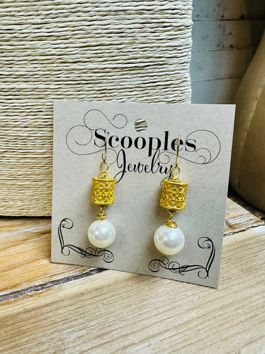 Gold Filigree Pearl - Earrings