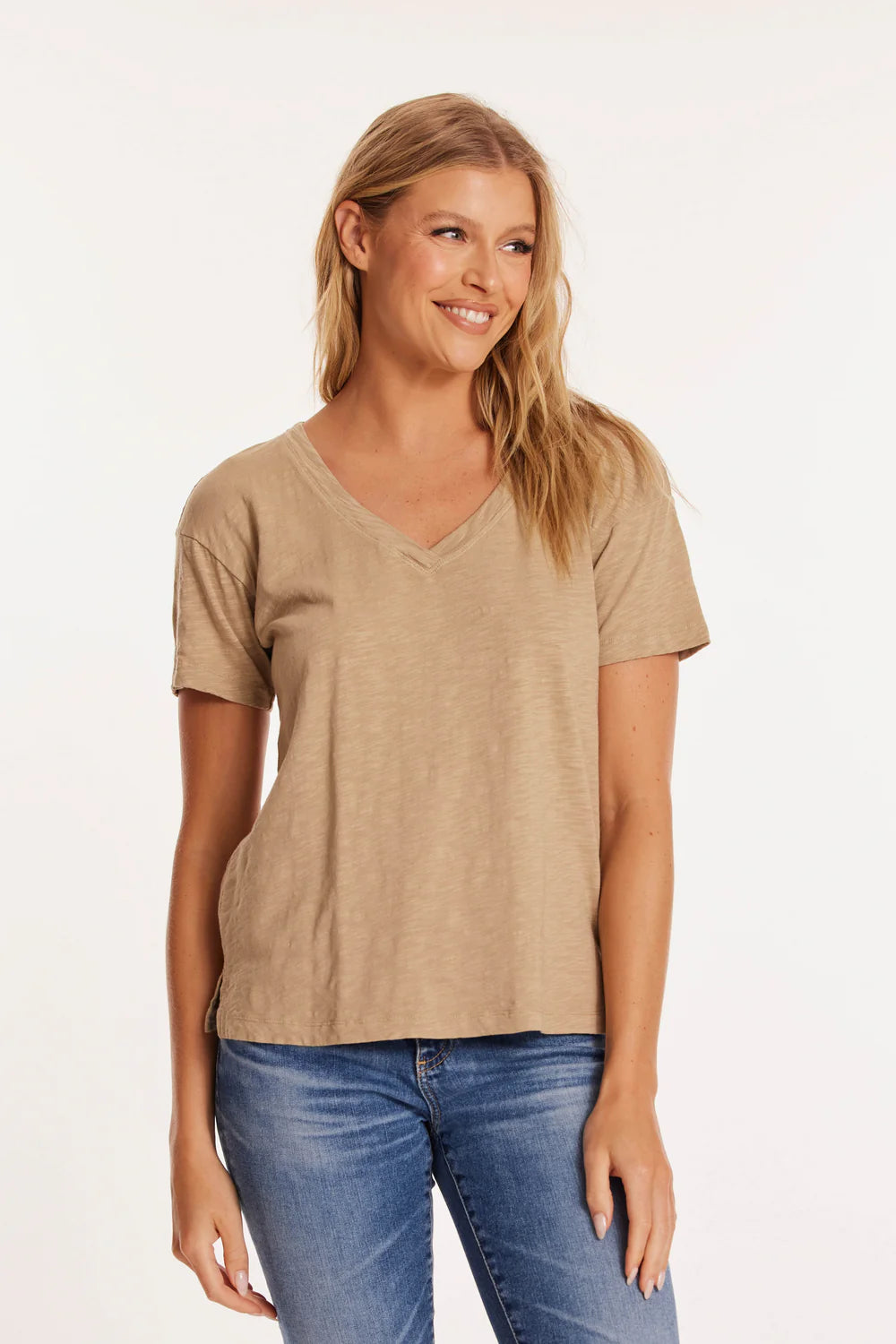 Mododoc V Neck Boxy Tee