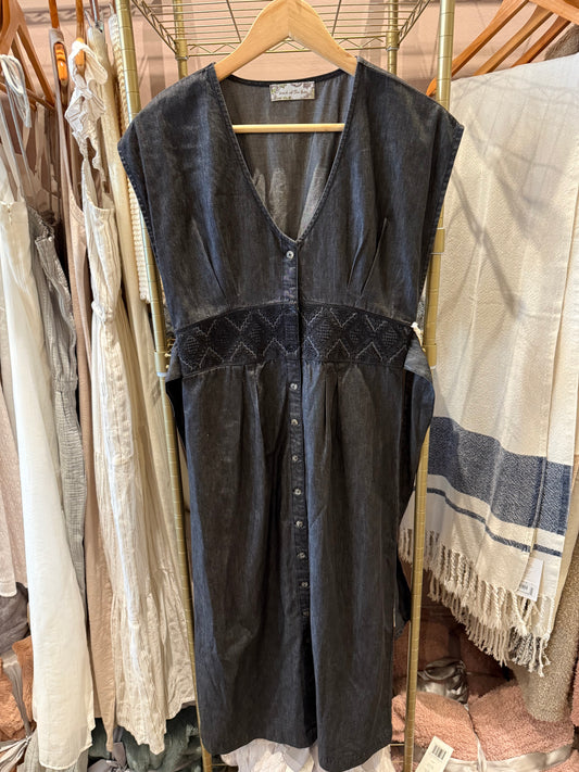Black Chambray Defined Waist Midi Dress
