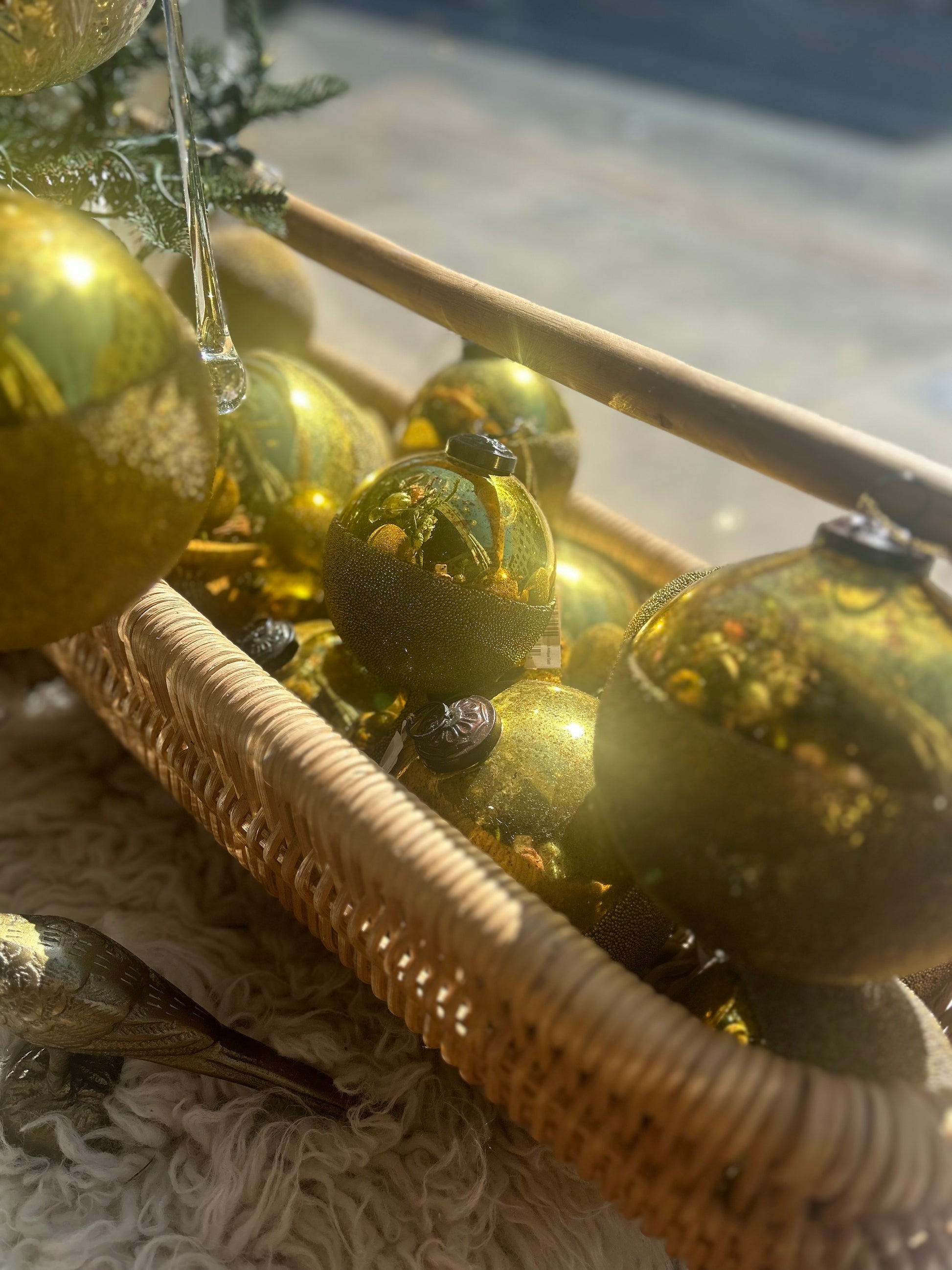 Mercury Glass Bead-dipped Ornament