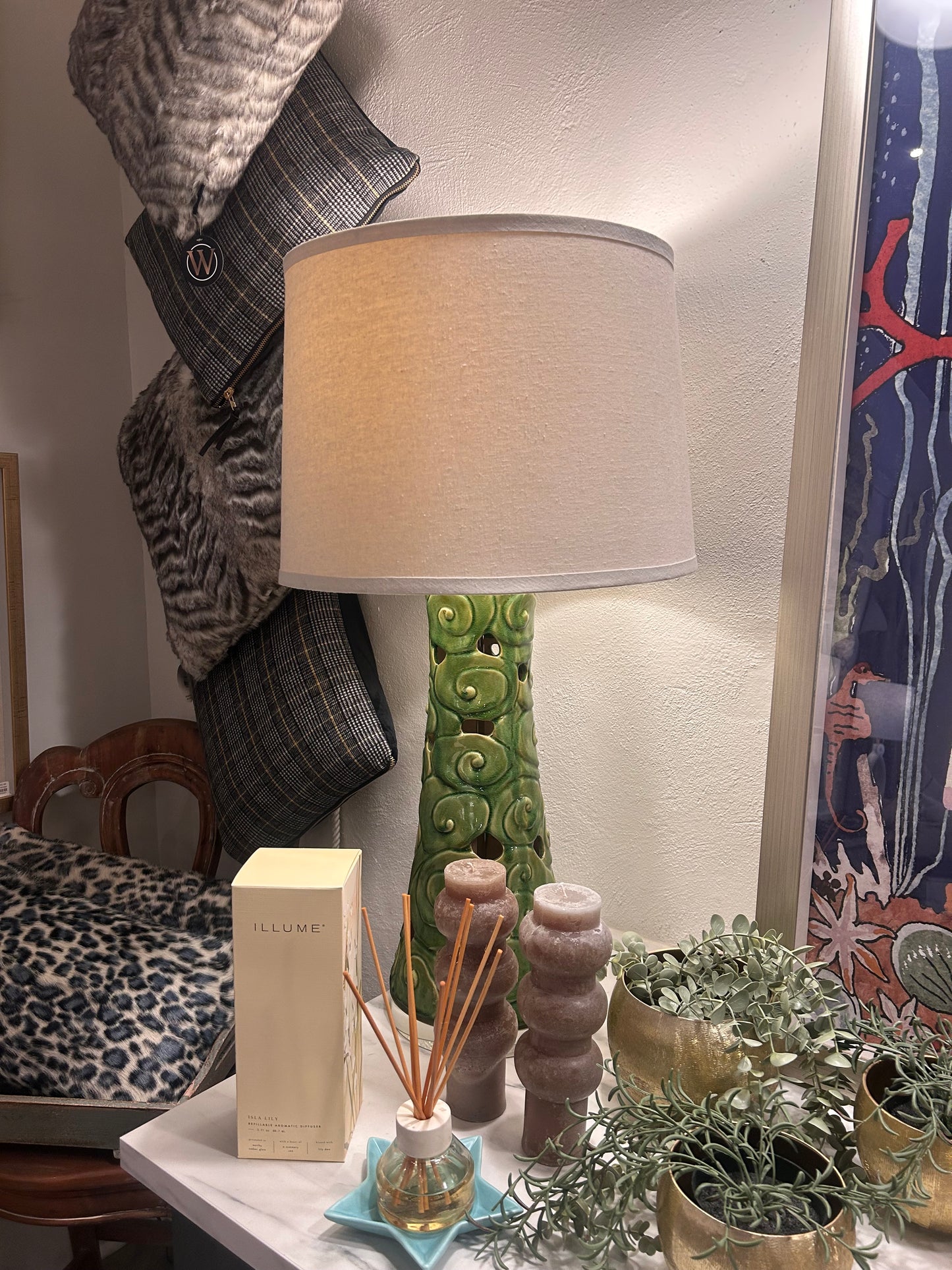 Lotus Ceramic Table Lamp