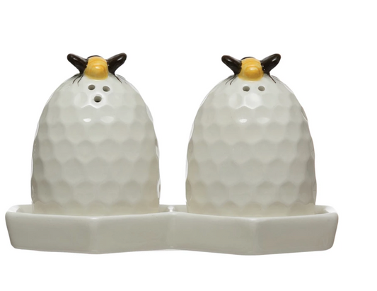 Bee Salt and pepper Shaker with plate