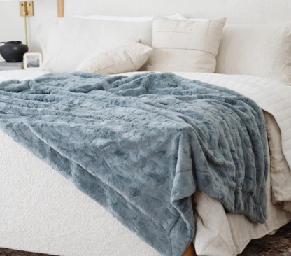 XL Patterned Faux Fur Throw