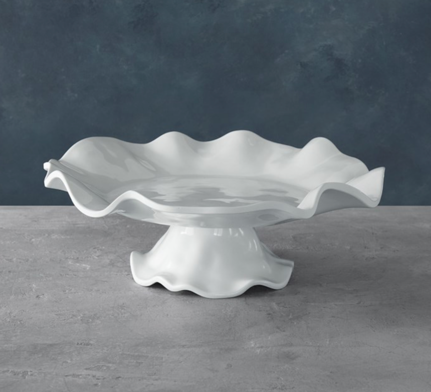 VIDA Havana Pedestal Cake Plate