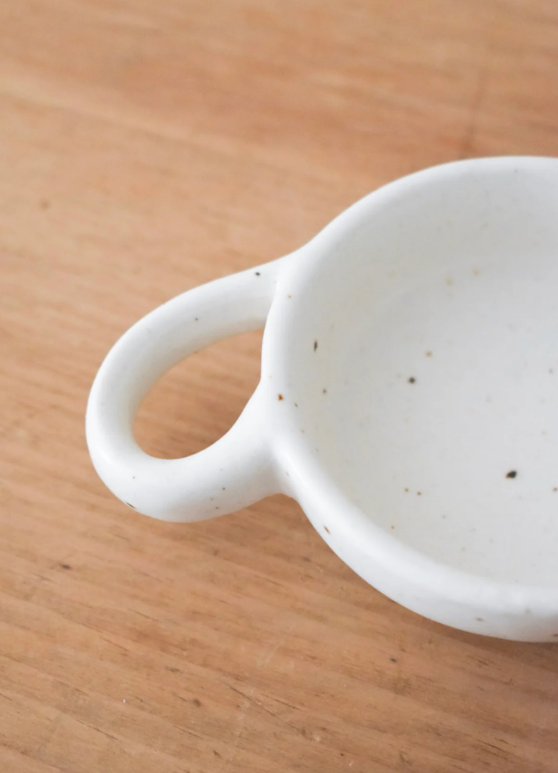 Stoneware Dish w/Handle