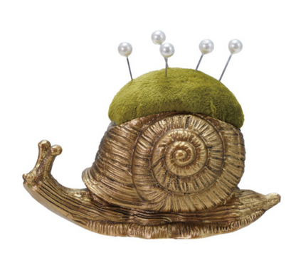 Velvet Pin Cushion with 5 Pearl Head Pins