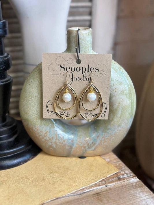 Pearl Gold Teardrop Earrings