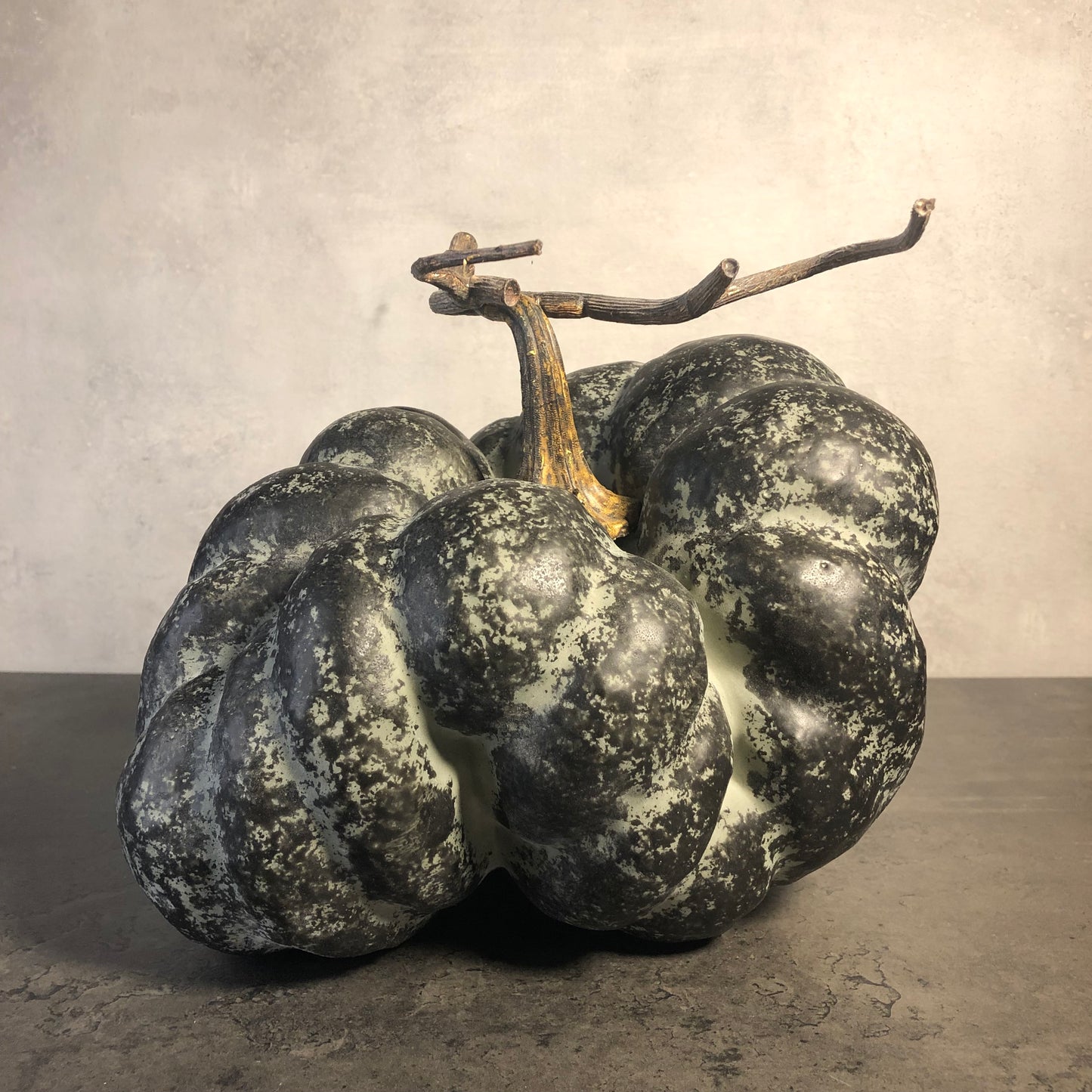 Large Black Gourd