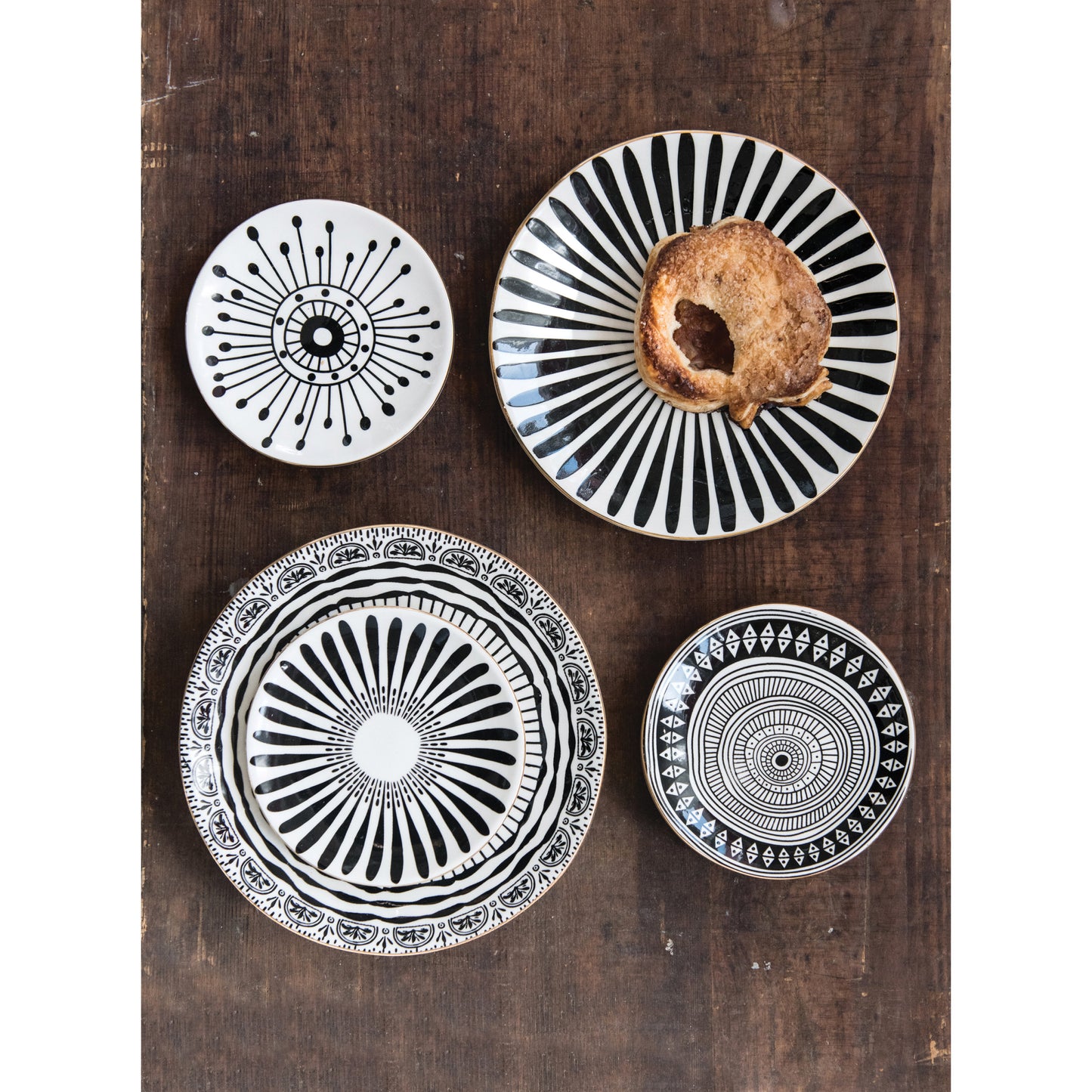 Glam Round Plates