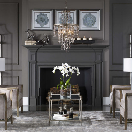 Válka, 6 LT Chandelier